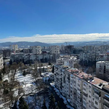 Magnolia View *