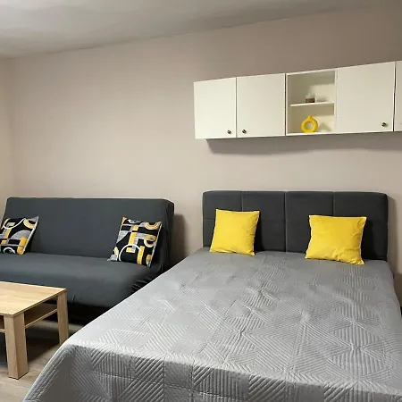 Magnolia View Apartment